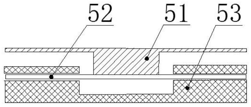 Adjustable lip shield capable of monitoring correction force in real time