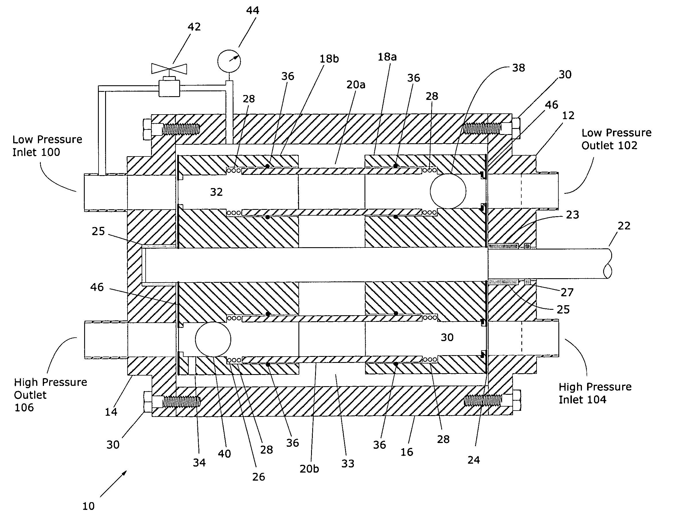 Pressure exchange apparatus with dynamic sealing mechanism