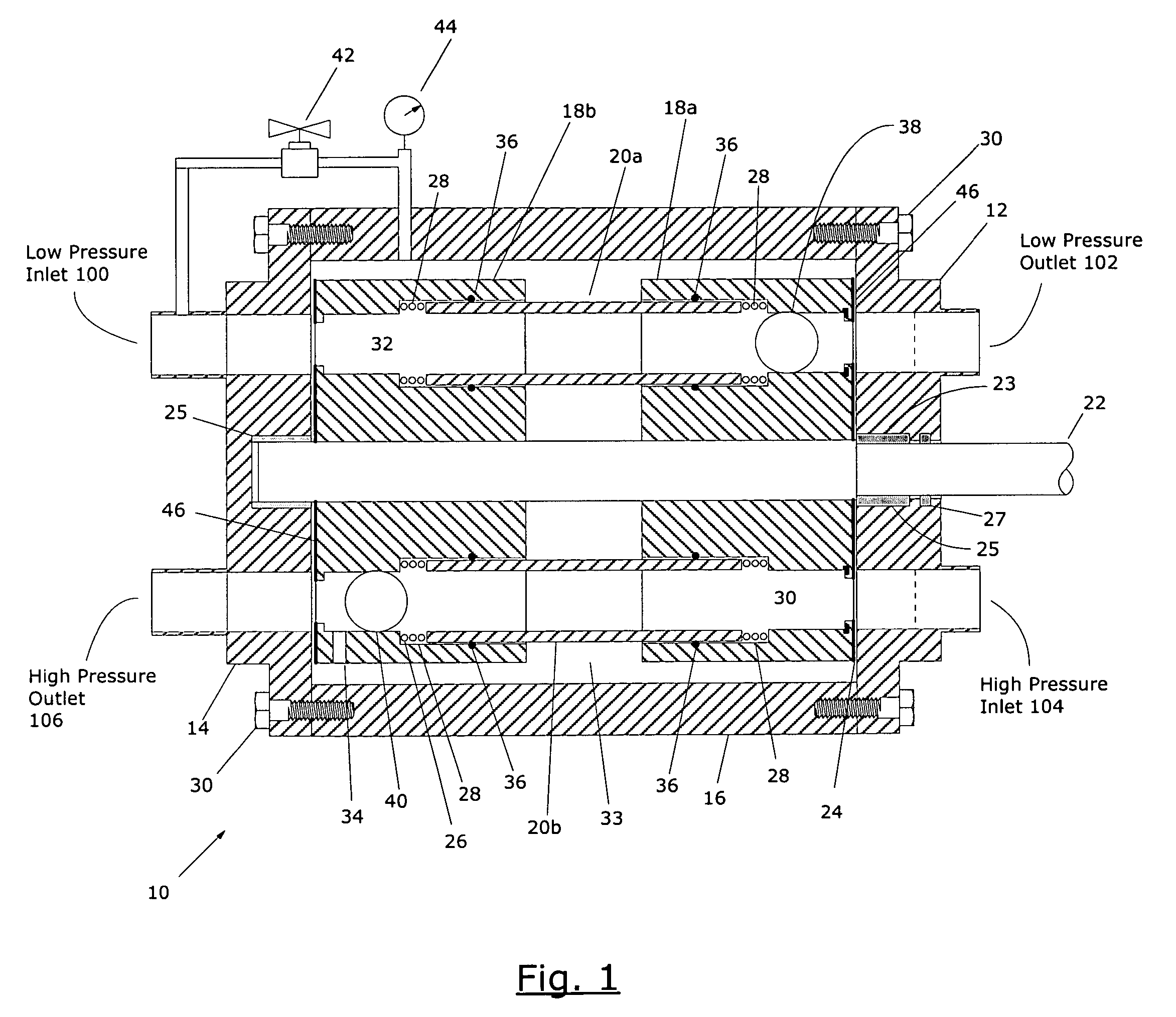 Pressure exchange apparatus with dynamic sealing mechanism