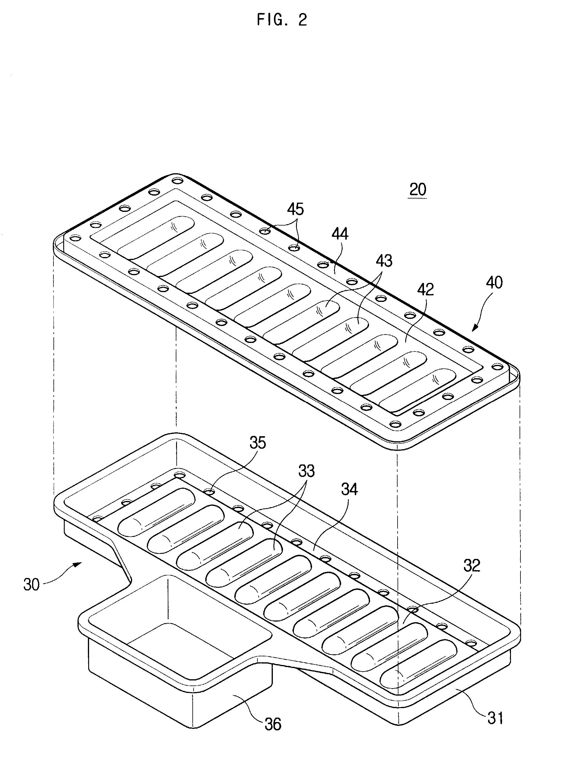 Cooking container and microwave oven having such container