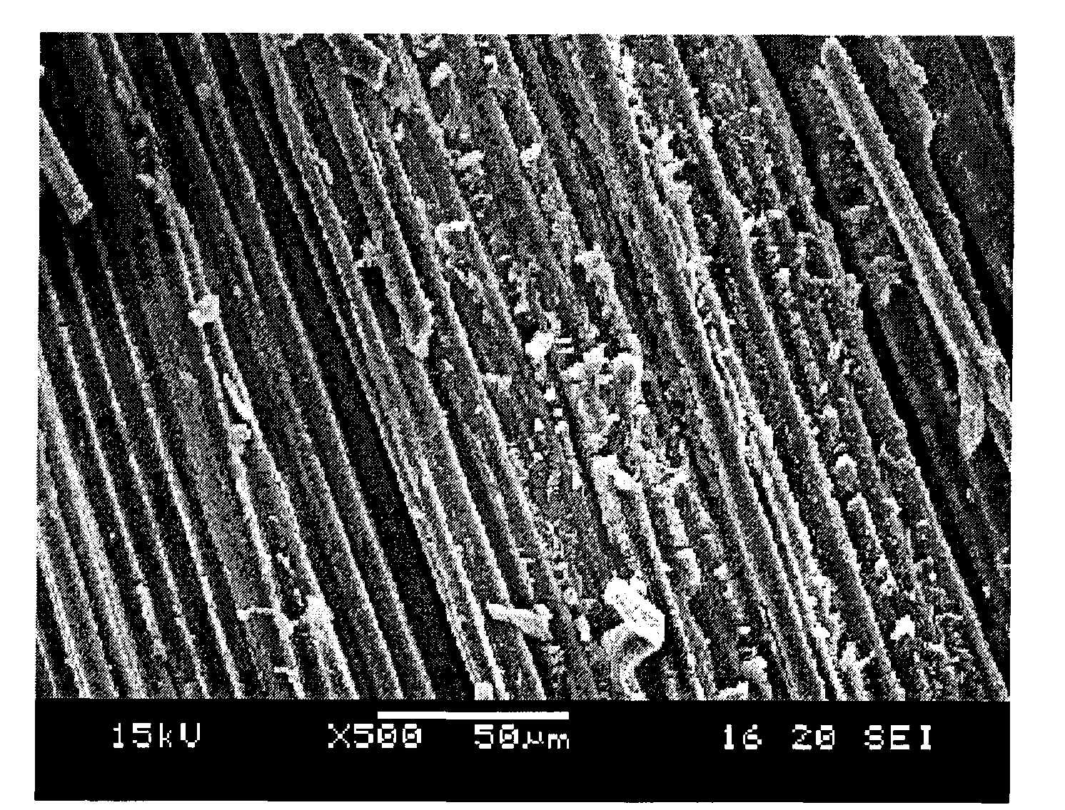 Carbon fibre bar containing super fine and preparation thereof