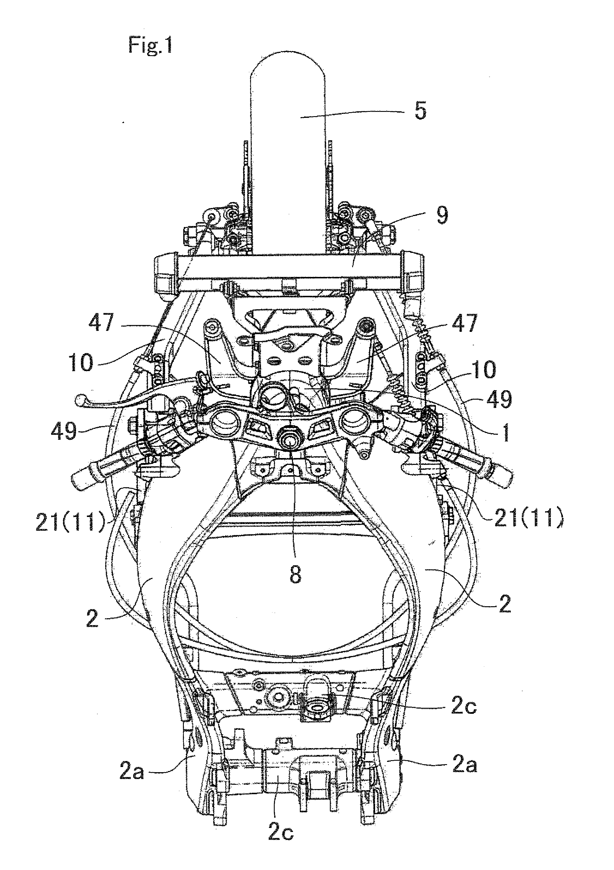 Front wheel supporting structure for straddle-type vehicle