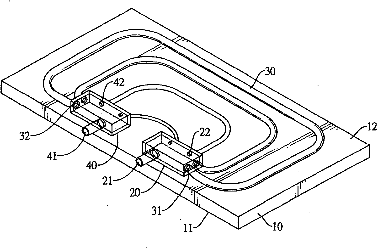 Large-area liquid-cooled heat dissipation device