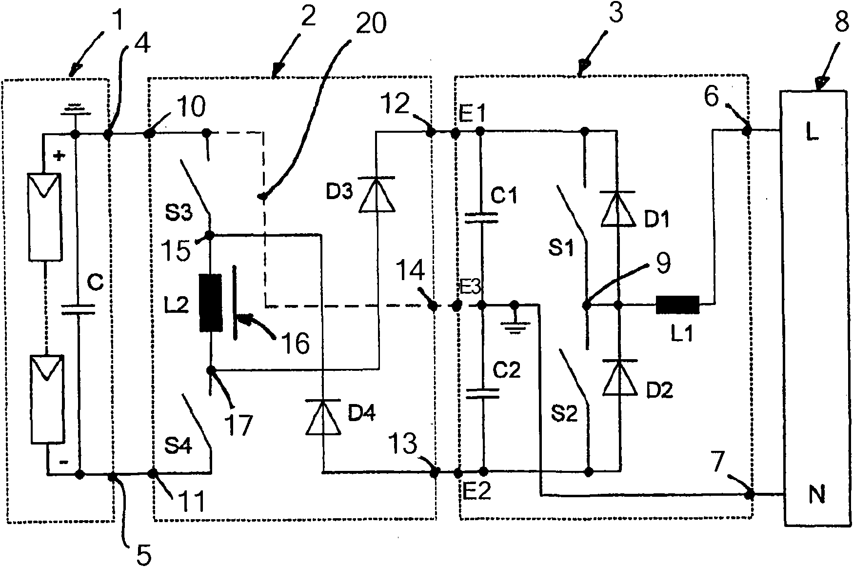 Apparatus for feeding electrical energy into an energy supply system and DC voltage transformer for such an apparatus