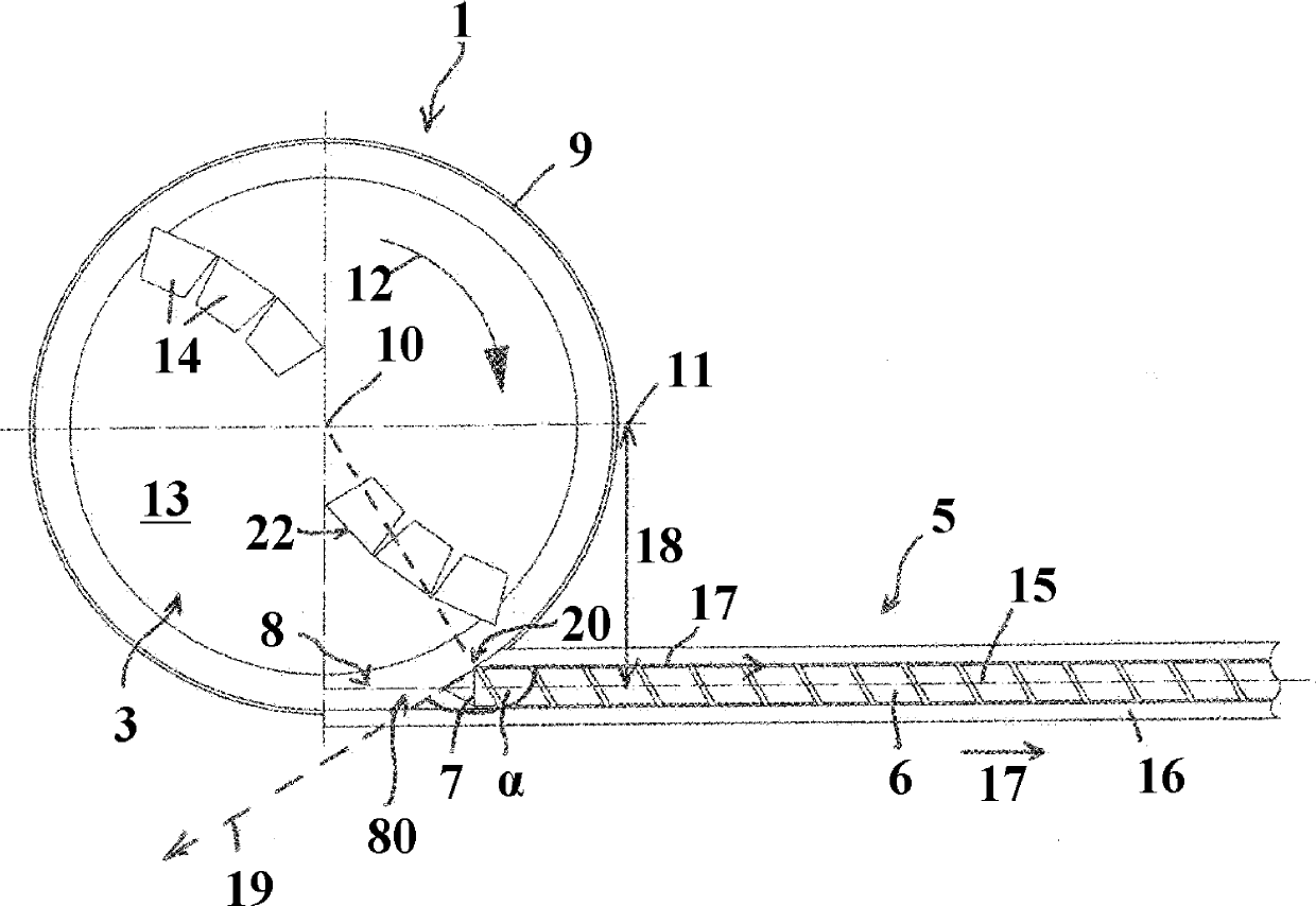 Apparatus for processing plastic material