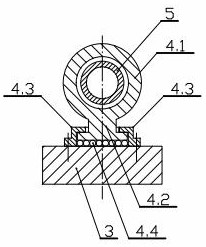 An out-of-position movable hinge seat of a hanging net rod for safely erecting a falling object protection net