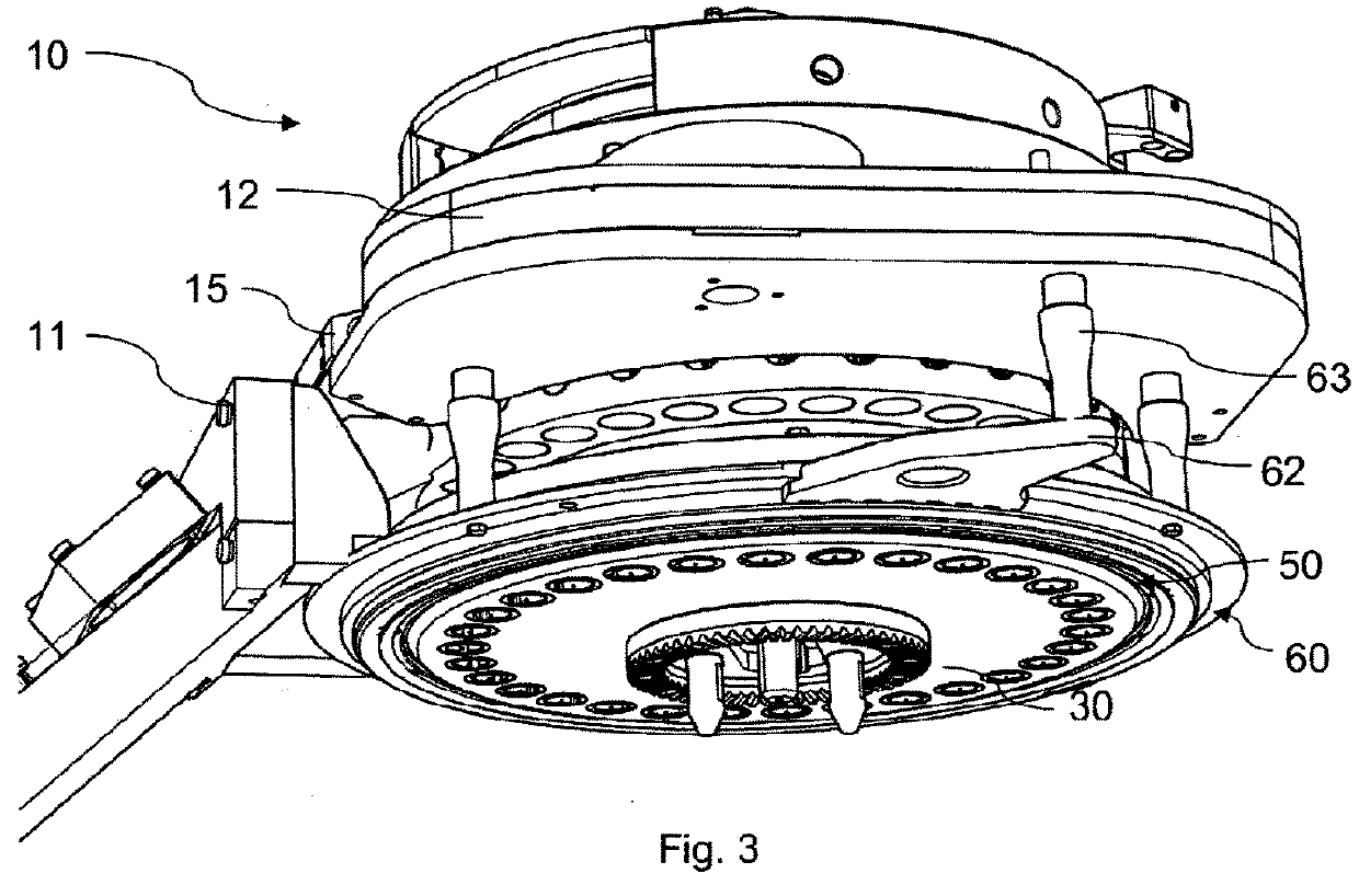 Rotary tablet press comprising a turret and a method of providing improved adjustment of parts of the rotary tablet press