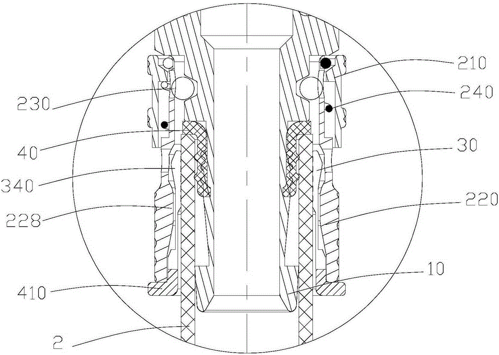 Tubular product connecting structure and water dividing and collecting device