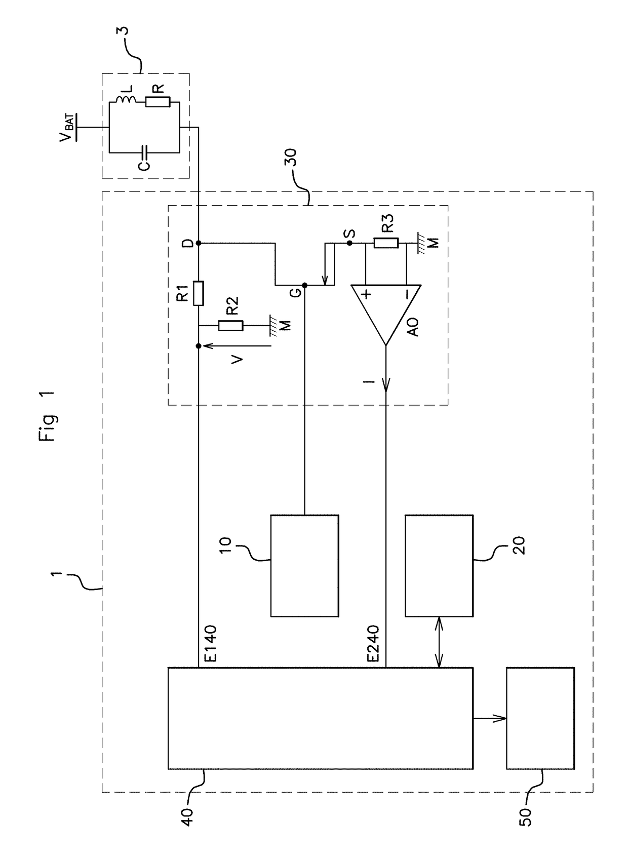 Method for controlling the voltage of an apparatus fitted in a motor vehicle