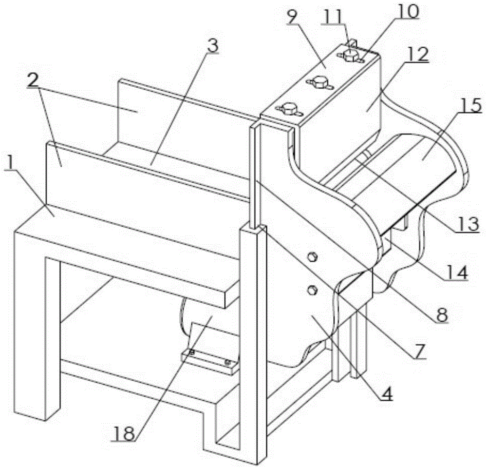 Arc plate type straight knife breakage-proof meat slicing device