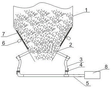 Blockage preventing device for aggregate bin