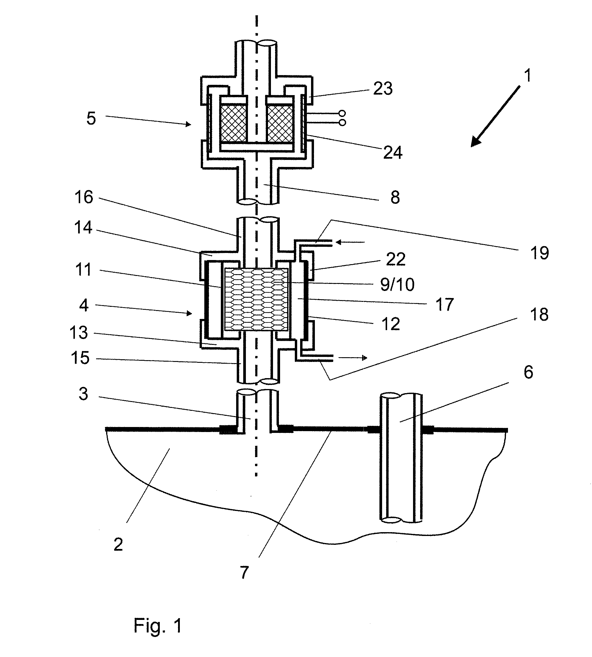 Bioreactor with condenser