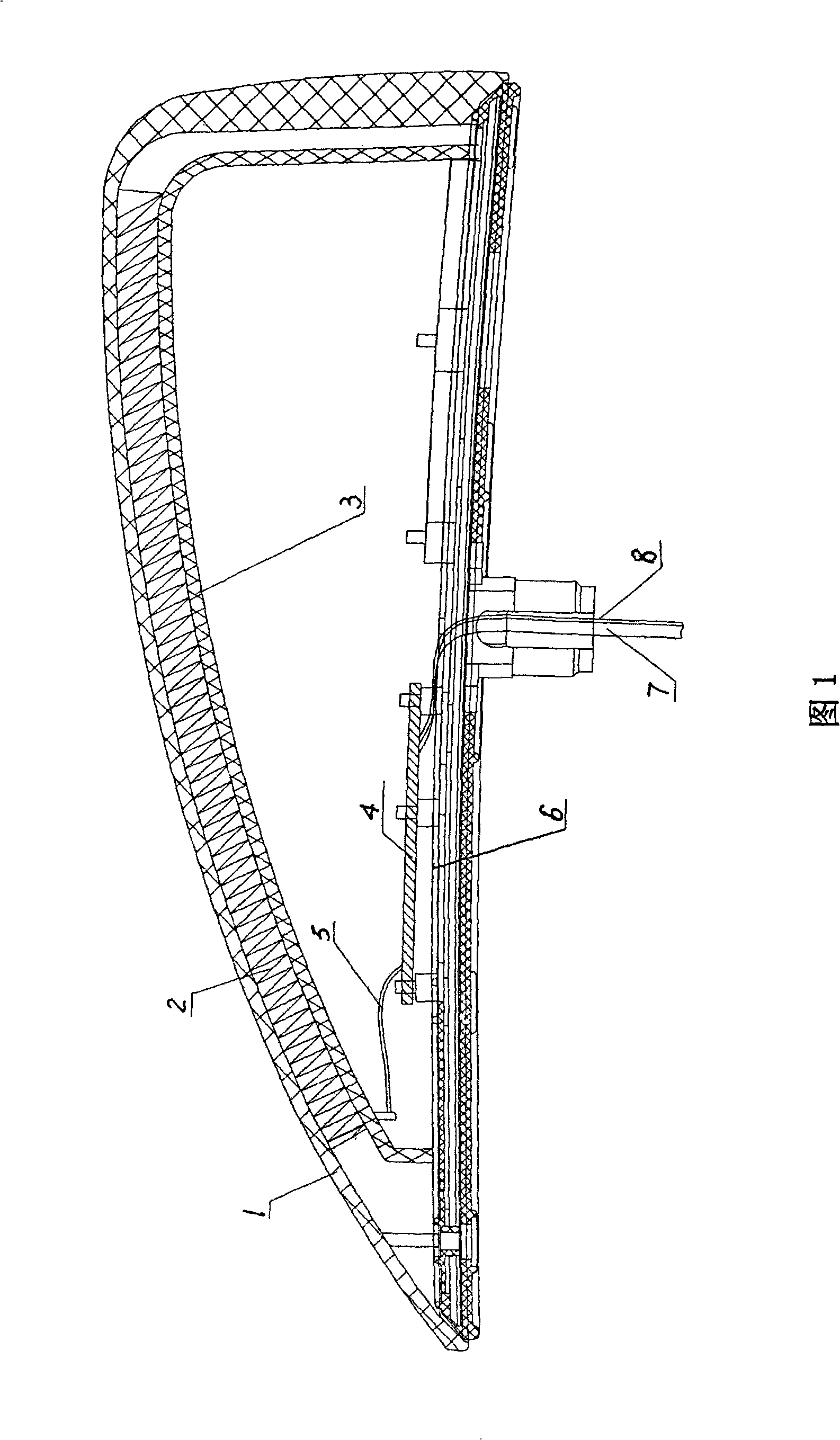 Car top-set wireless device and its wireless amplifier