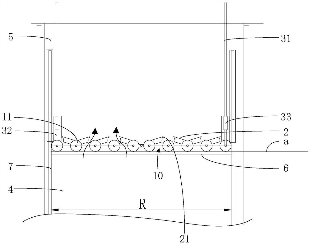 Pile head breaking assisting device and pile foundation and pile head isolation method