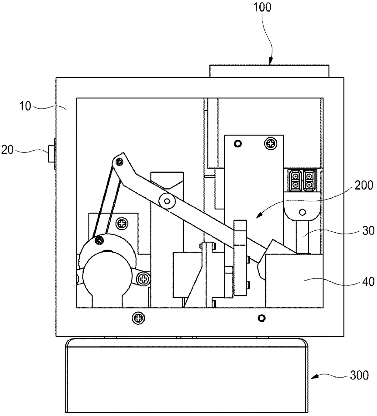 Rotary apparatus for throwing the feed