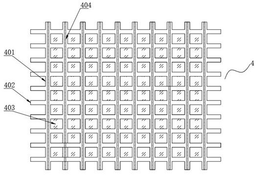 A soft and tear-resistant mesh for shoe uppers and a preparation method thereof