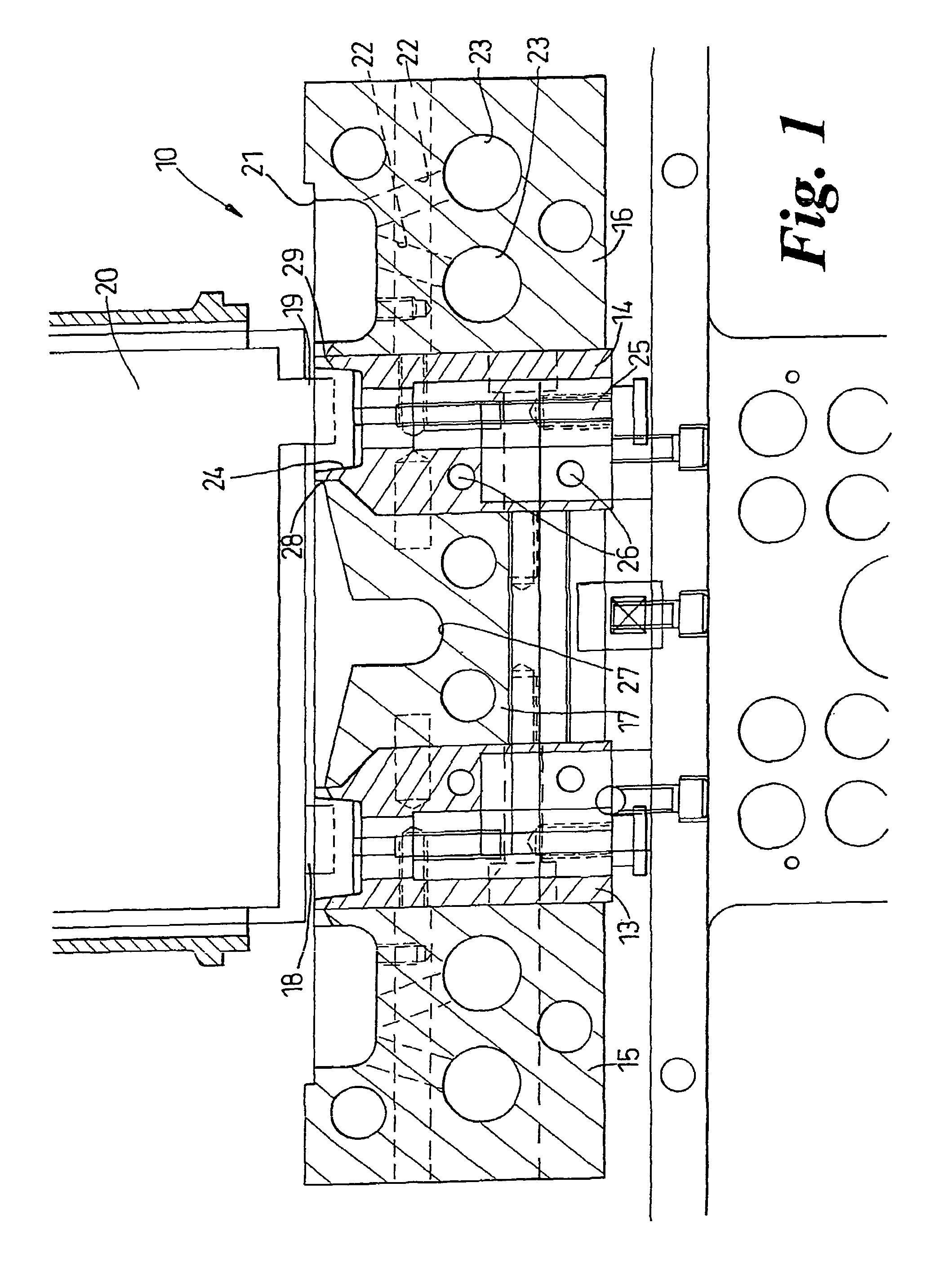 Moulding apparatus