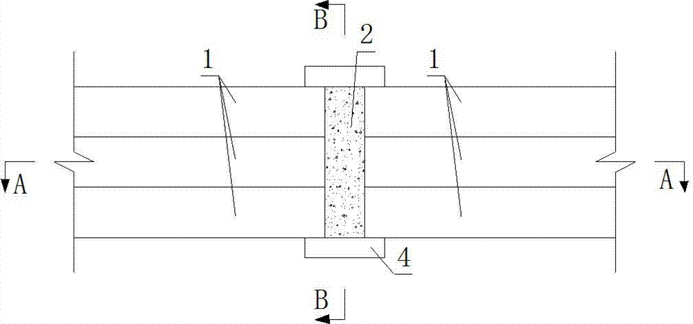 Structure for connecting upper and lower parts of bridge wrapped with rubber cap steel tube and constructing method thereof