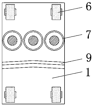 Municipal road surface damage repairing device