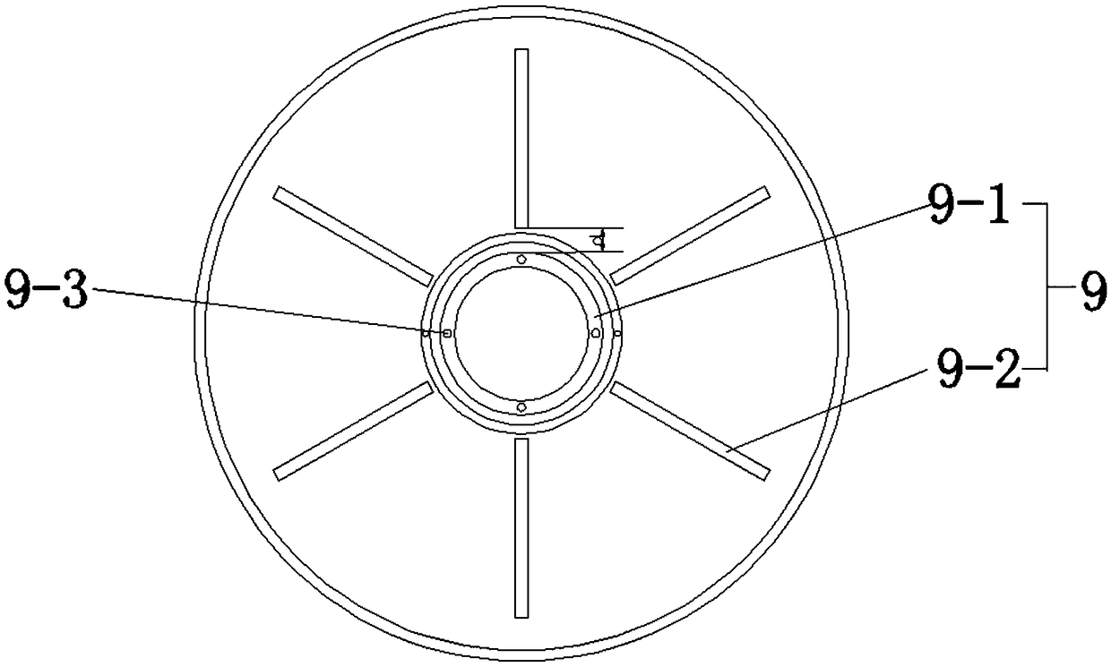 Split-type rotatable multi-ring mycorrhiza split-compartment cultivating and processing device