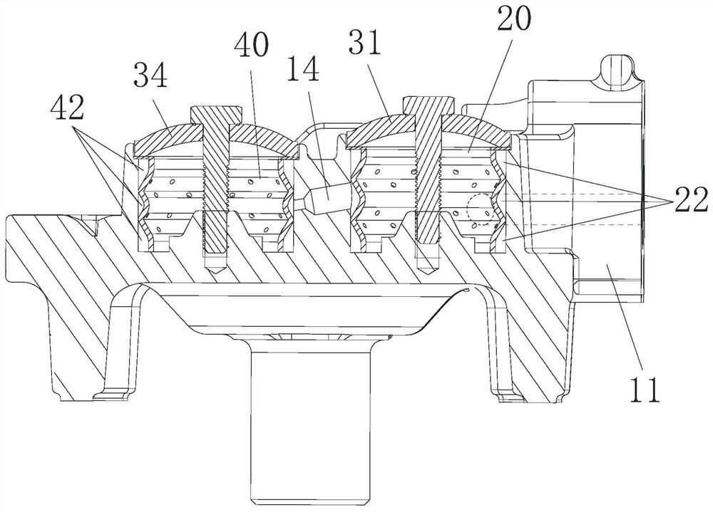 Exhaust silencing structure and compressor