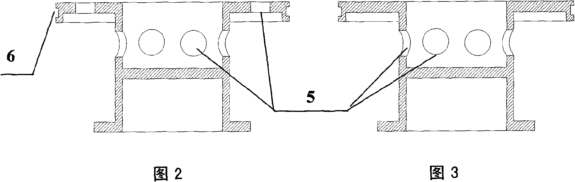 Water injector for automatically balancing downhole flow of oilfield