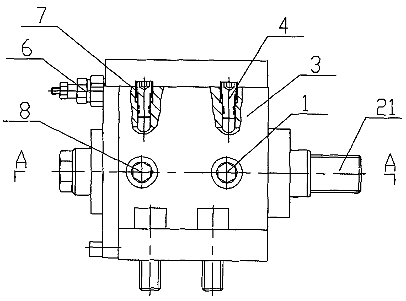 Internal recycle balance pressure oil cylinder