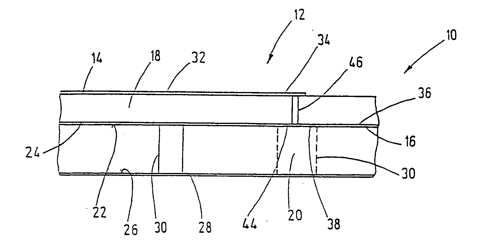 Monolithically integrated microwave guide component for radio frequency overcoupling