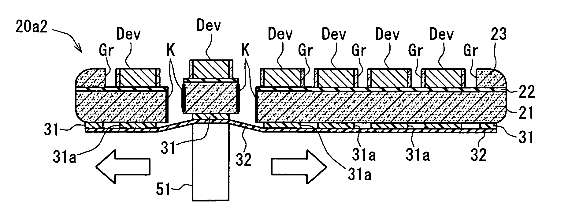 Semiconductor wafer having multiple semiconductor elements and method for dicing the same