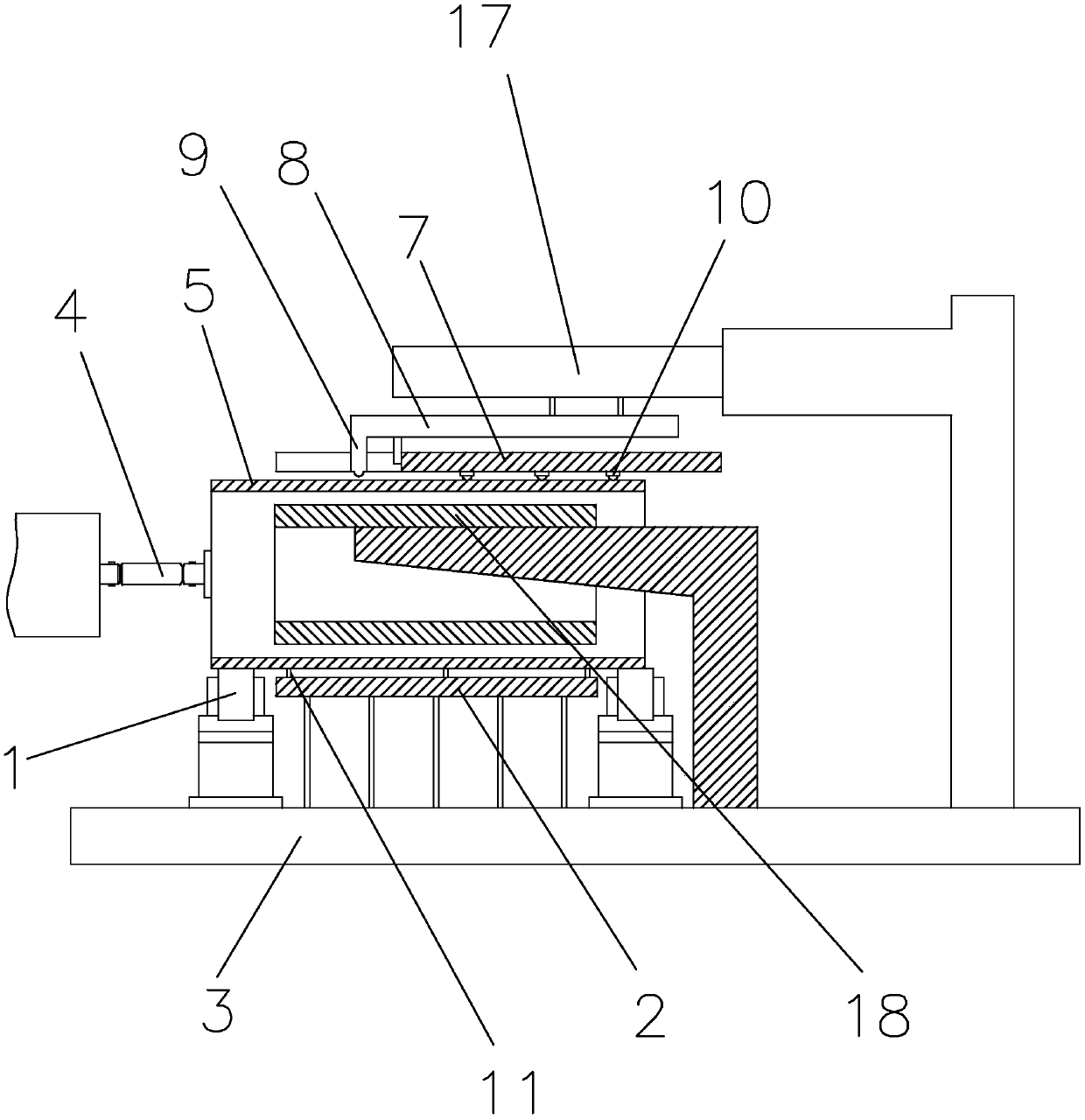 High-temperature preheating device for surfacing welding