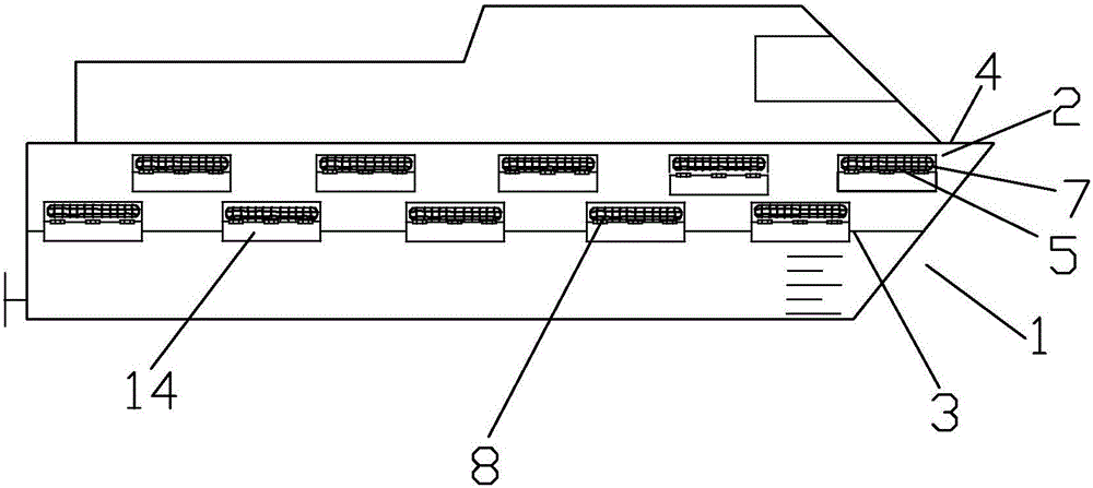 Steamship provided with rollover self-rescuing system