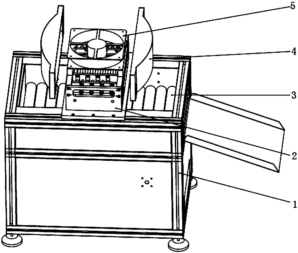 Low-temperature plasma continuous fruit and vegetable fresh-keeping processing device and using method thereof