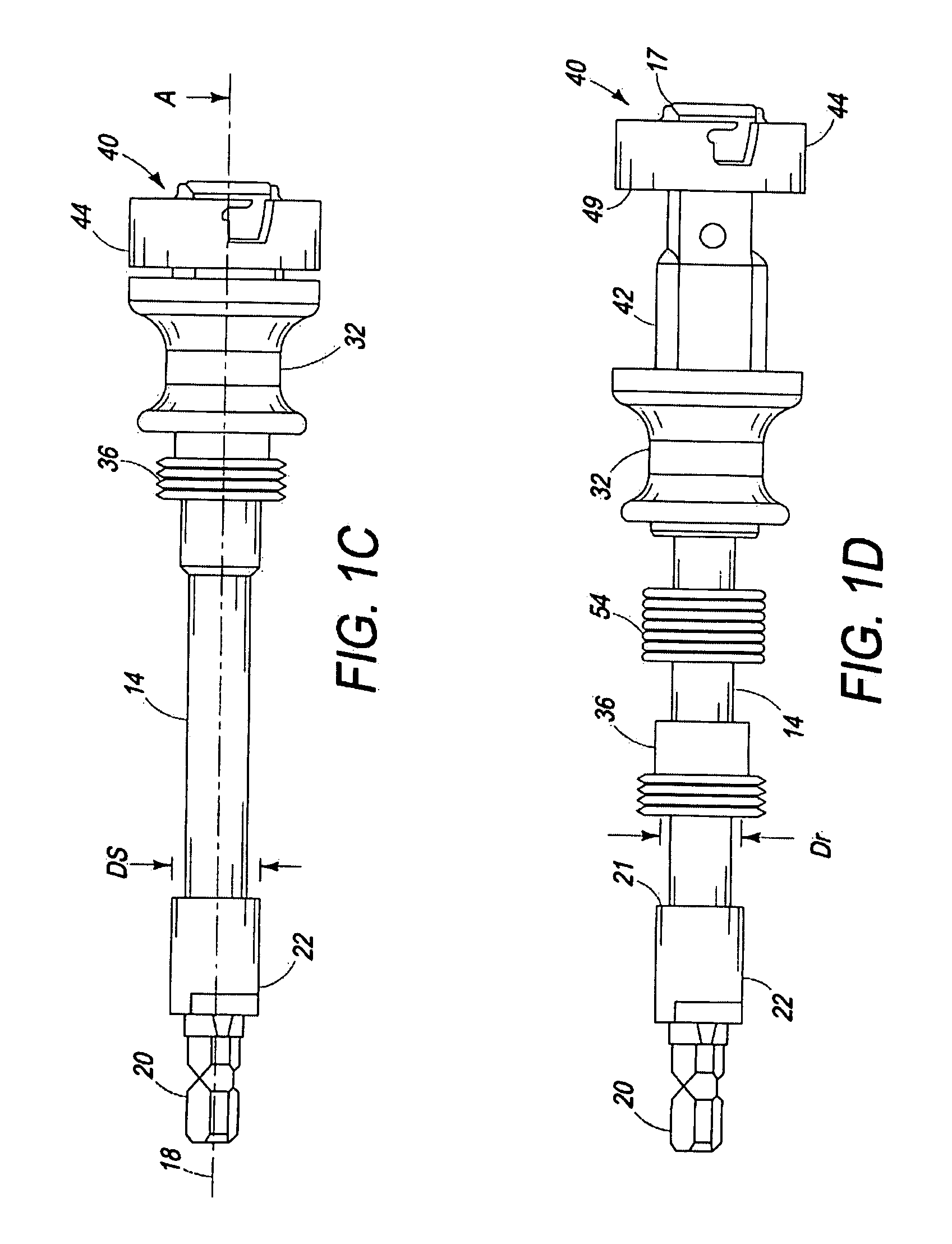 Holder for a surgical reamer and single use, flat reamer