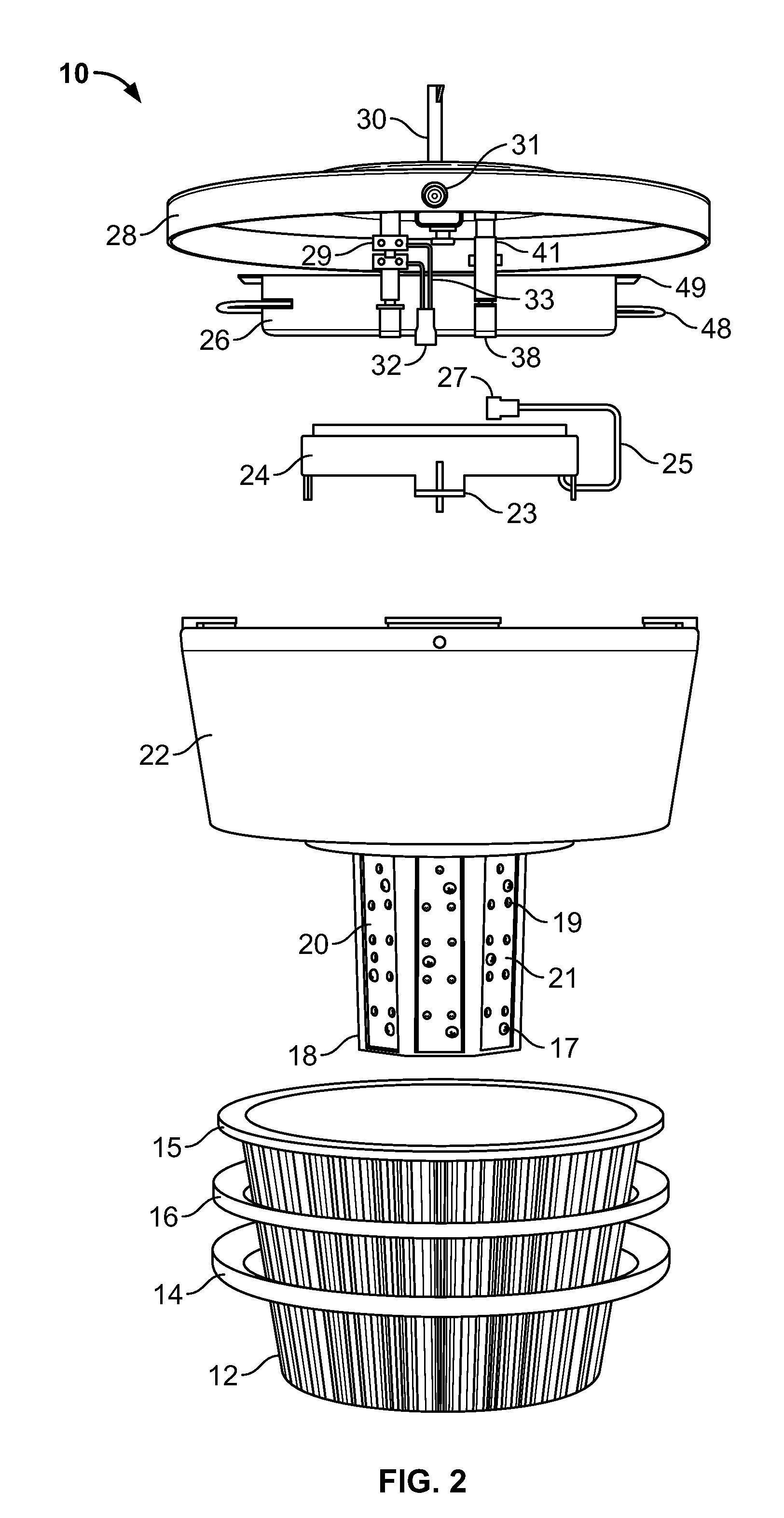 Solid state low bay light with integrated and sealed thermal management