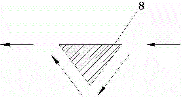 A foam pipe extrusion die with good layering effect