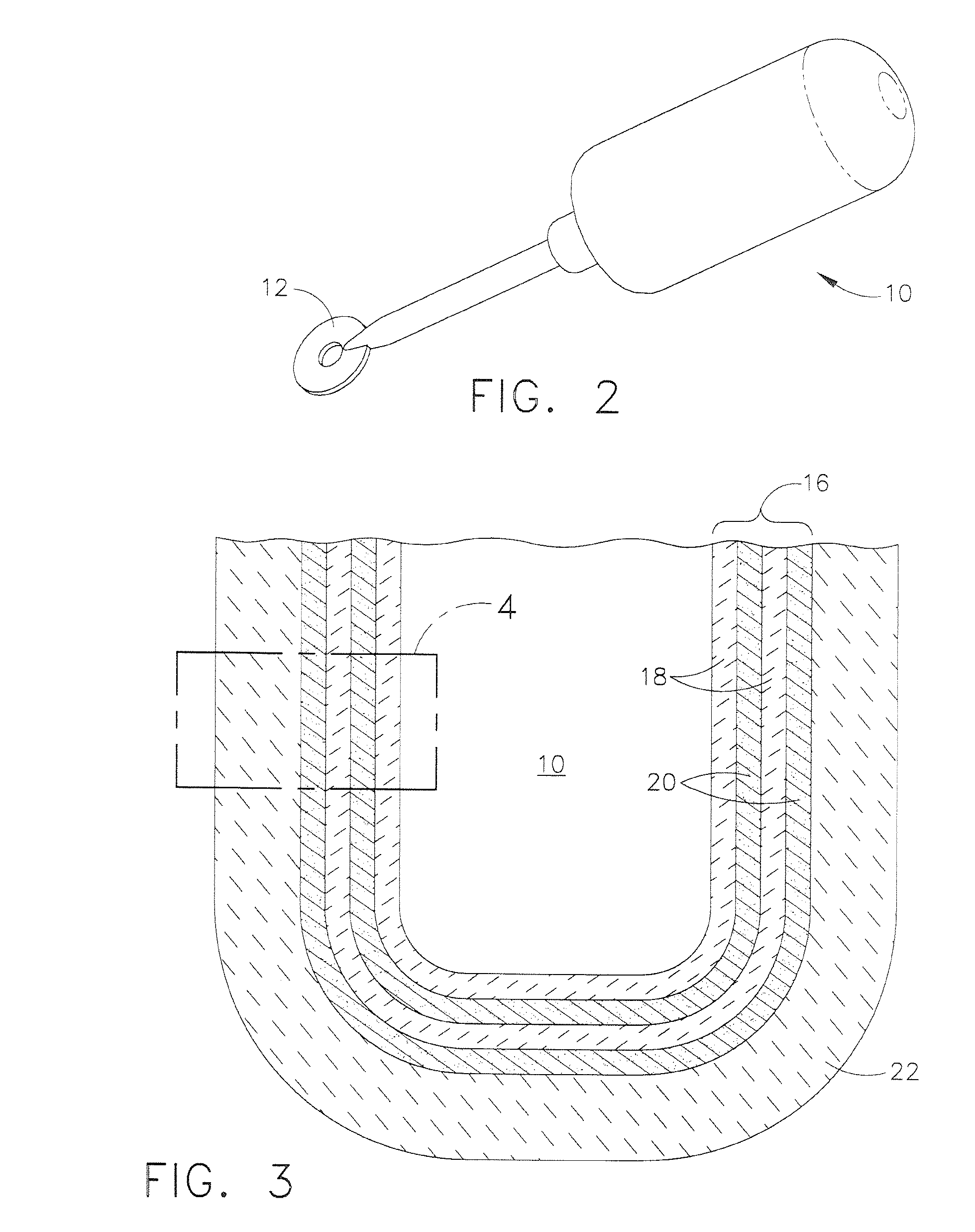 Refractory crucibles capable of managing thermal stress and suitable for melting highly reactive alloys