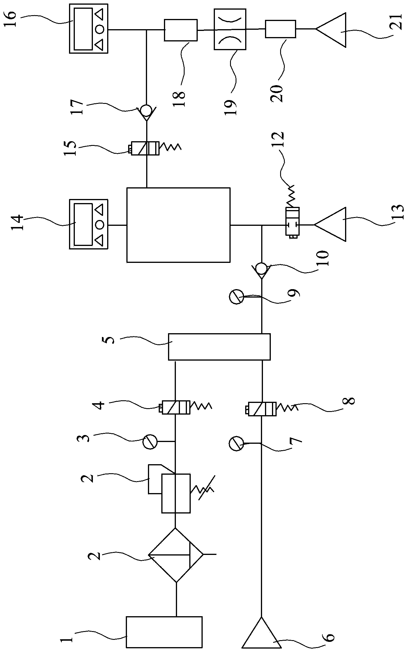 Supercritical fluid conveying device