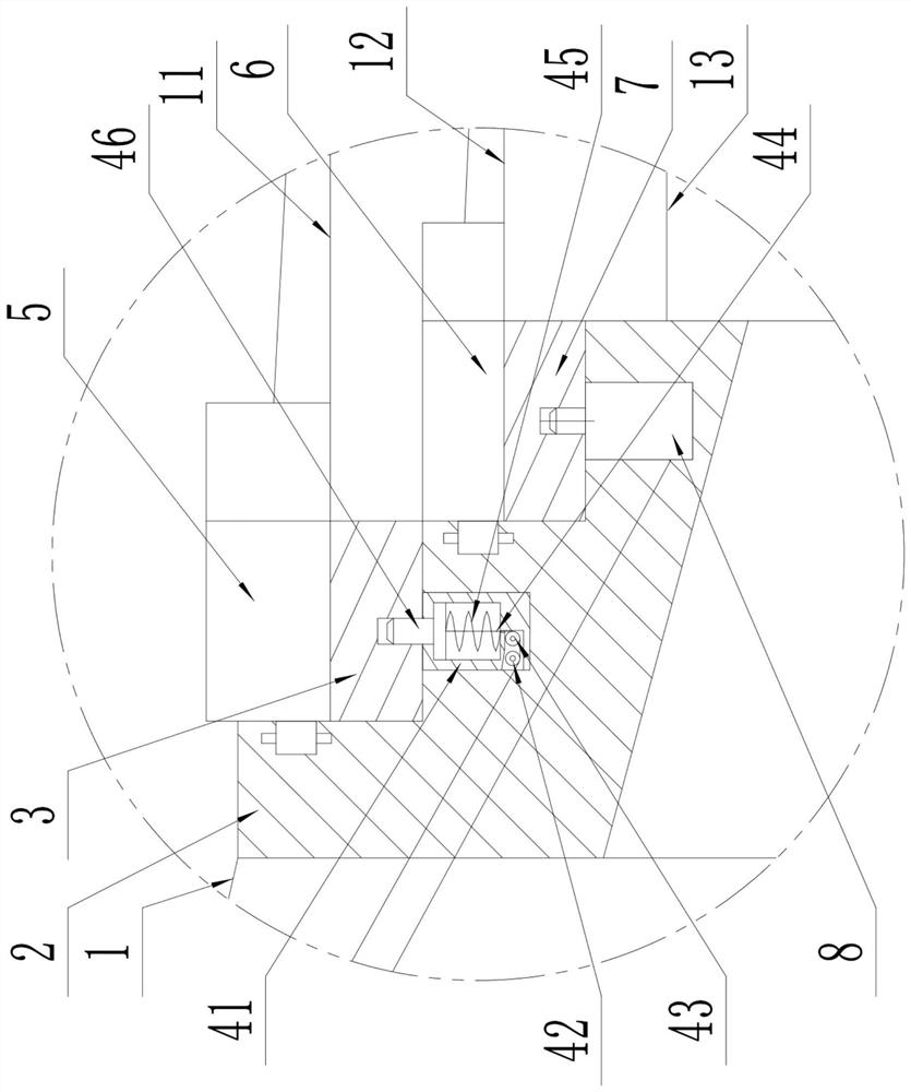 A nested detachable catch separation trawl mesh bag and its operation method