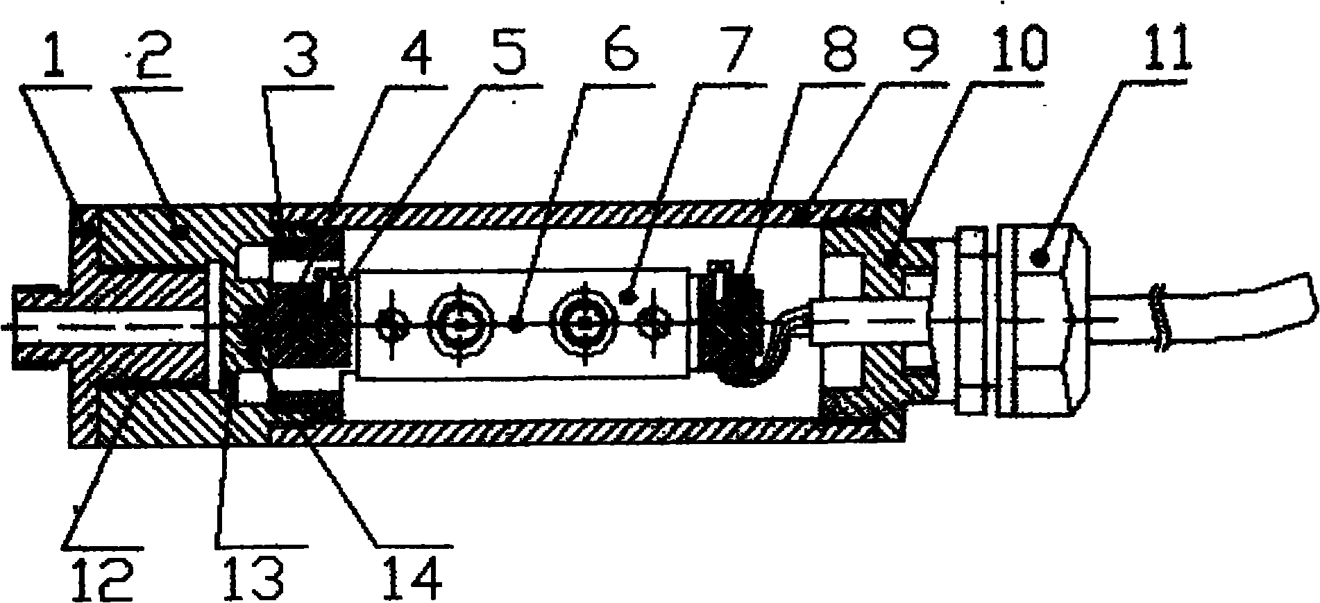 High-accuracy vibrating wire pressure sensor