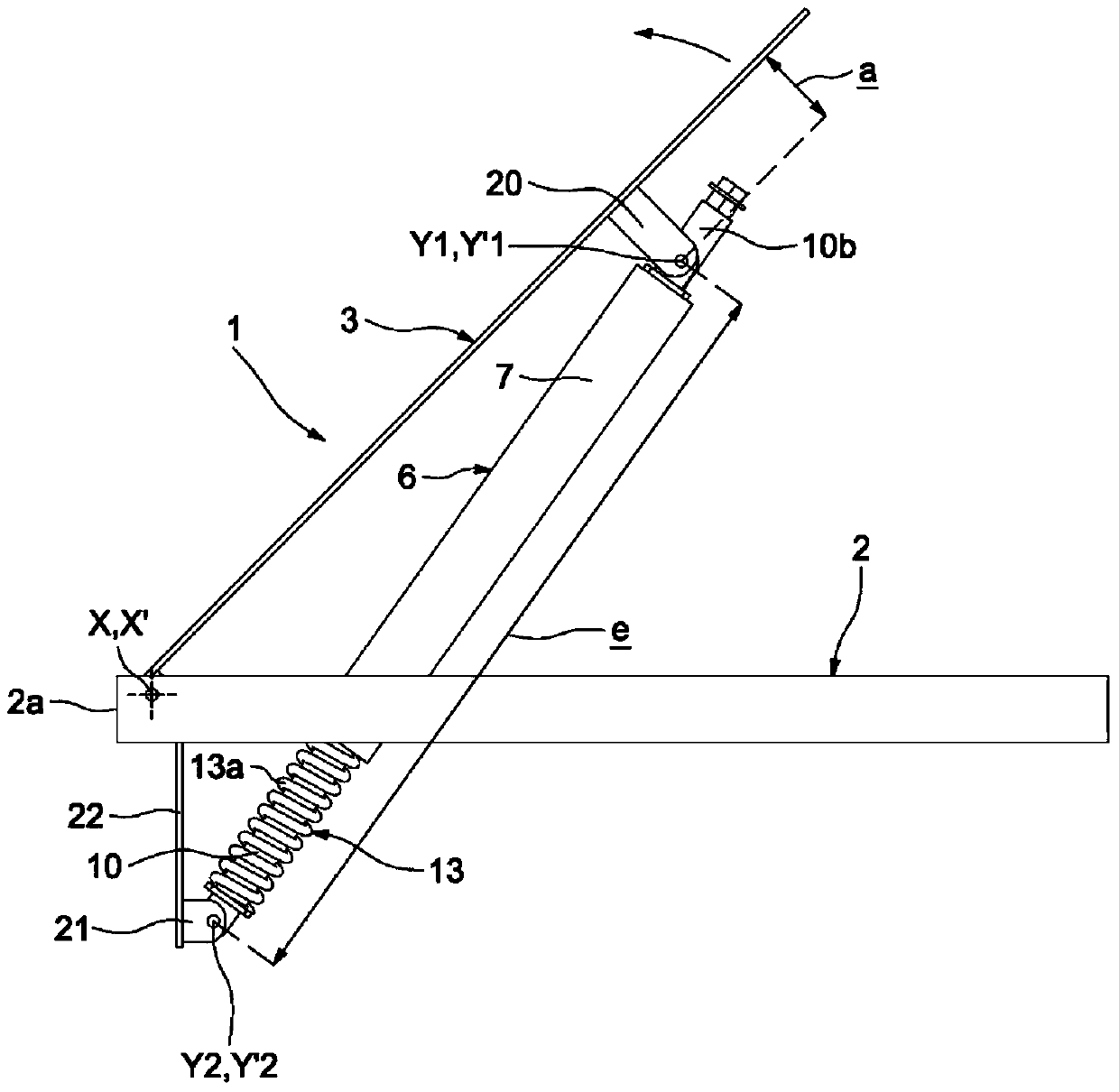 Device to assist the opening of covering element pivotably mounted relative to edge of frame