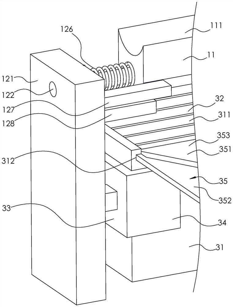 Wire winding machine discharging device