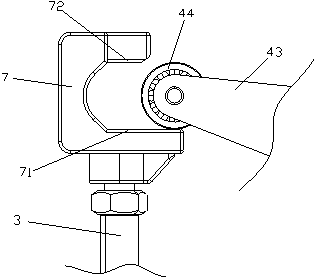 Independent hole carving system used for embroidery machine