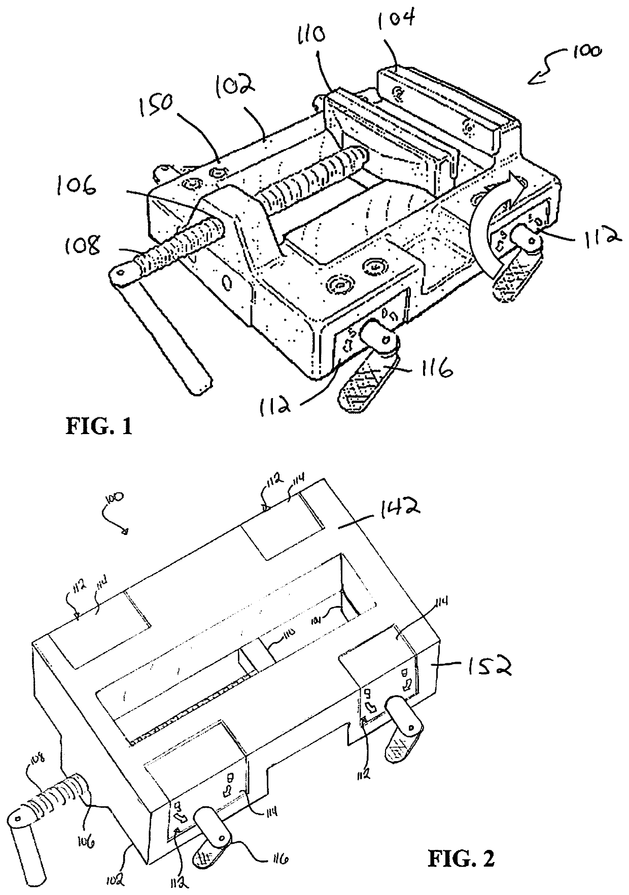 Vise with magnet