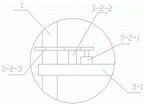 Sun-chasing device applied to solar street lamp