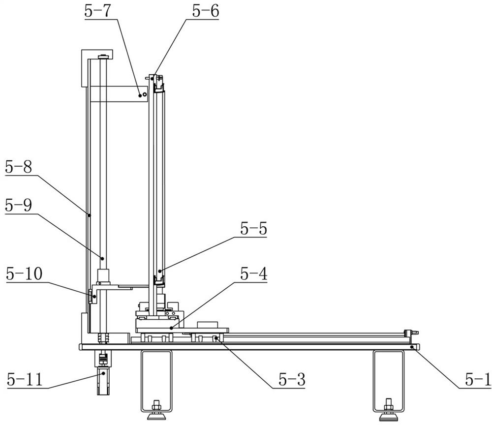 Automatic ultrasonic welding equipment for radar support of automobile bumper