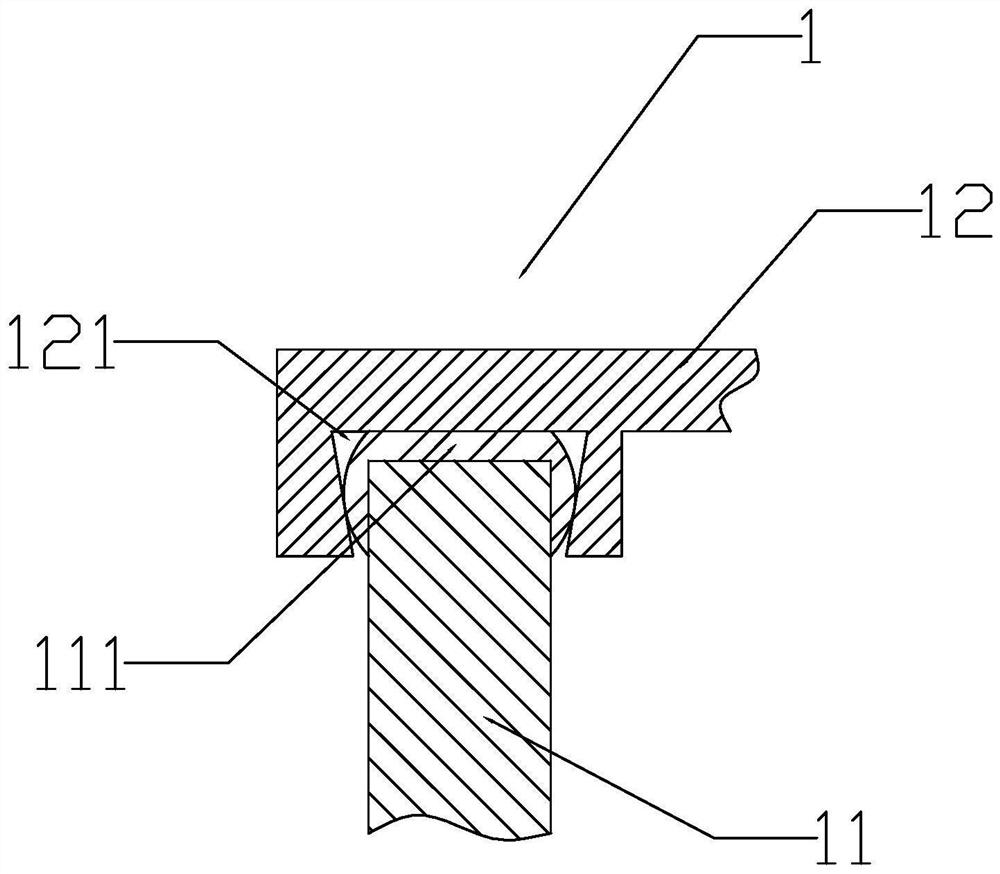 Pole piece coating and feeding device and coating and feeding method