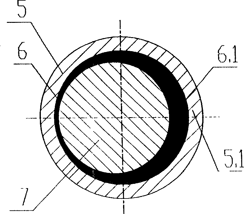 Channel elbow with wearable liner and lining method thereof