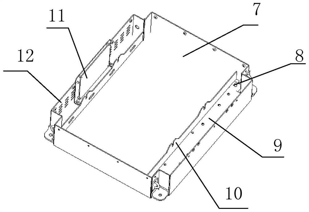 Automatic cooling and radiating device for lithium ion storage battery pack