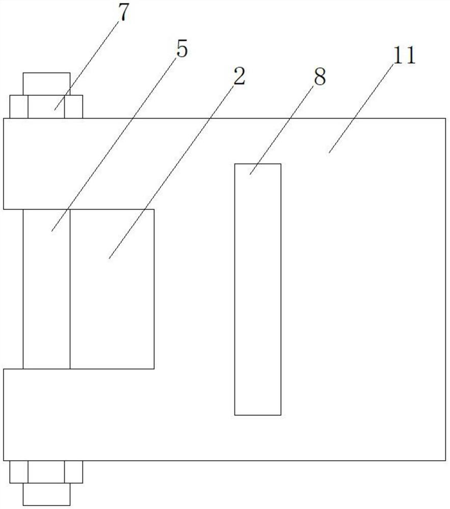 Special lifting hook for U-shaped rib