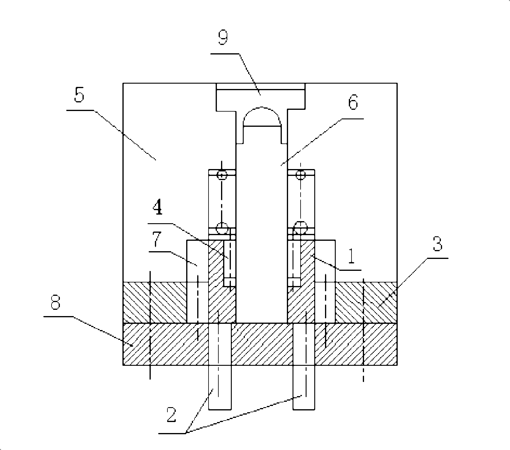 Method and apparatus for demoulding precise forming part